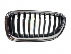 GRILLE GAUCHE AVEC CADRE CHROME/LAMELLES NOIRES