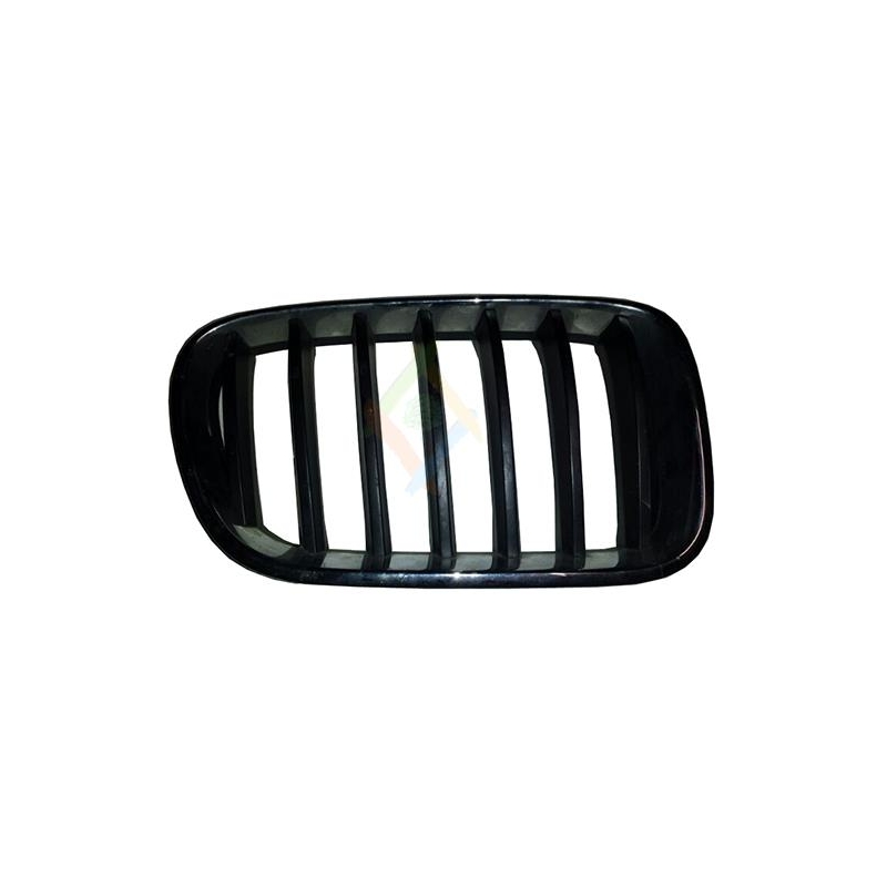 GRILLE AVANT DROITE NOIRE