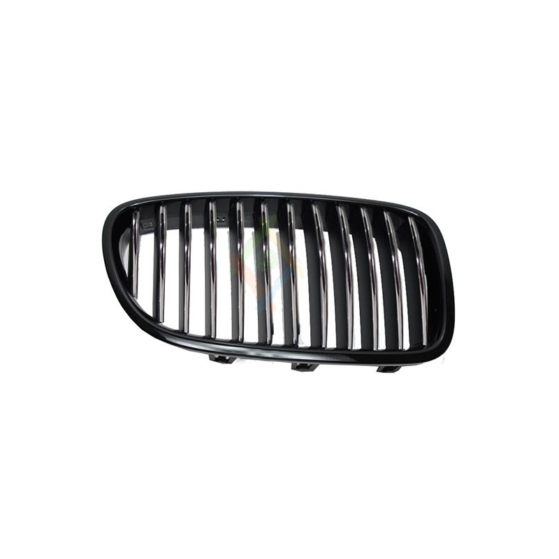 GRILLE DROITE AVEC CADRE CHROMÉ/LAMELLES CHROMÉES/NOIRES