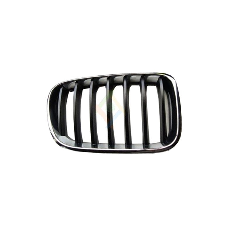 GRILLE DROITE CADRE AVANT CHROME/ LAMELLES NOIRES