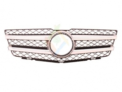 GRILLE AVANT AVEC GARNITURE ARGENT/CHROME AVEC TOUT-TERRAIN