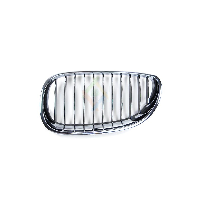 GRILLE GAUCHE AVEC BORD CHROME LAMELLES CHROME/NOIR