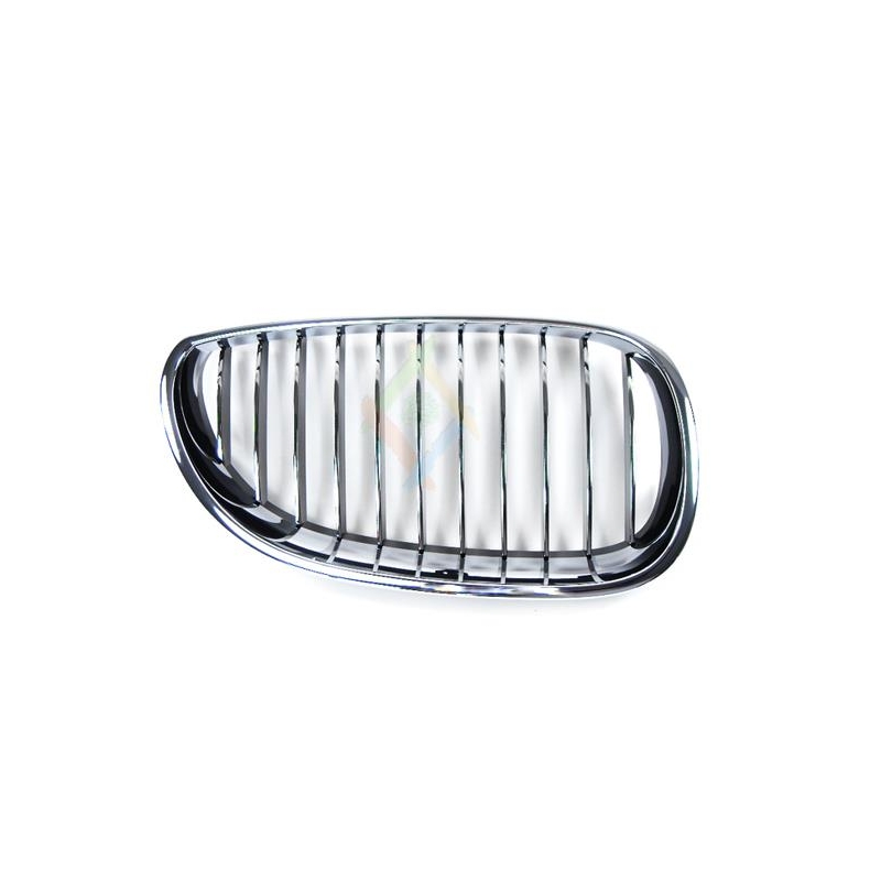 GRILLE DROITE AVEC BORD CHROME LAMELLES CHROME/NOIR